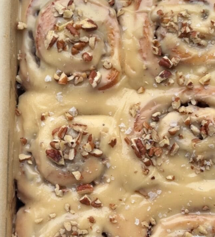 Cinnamon Rolls 🍂