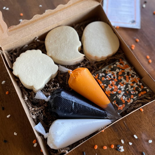Halloween Spooky Cookie Decorating Kit